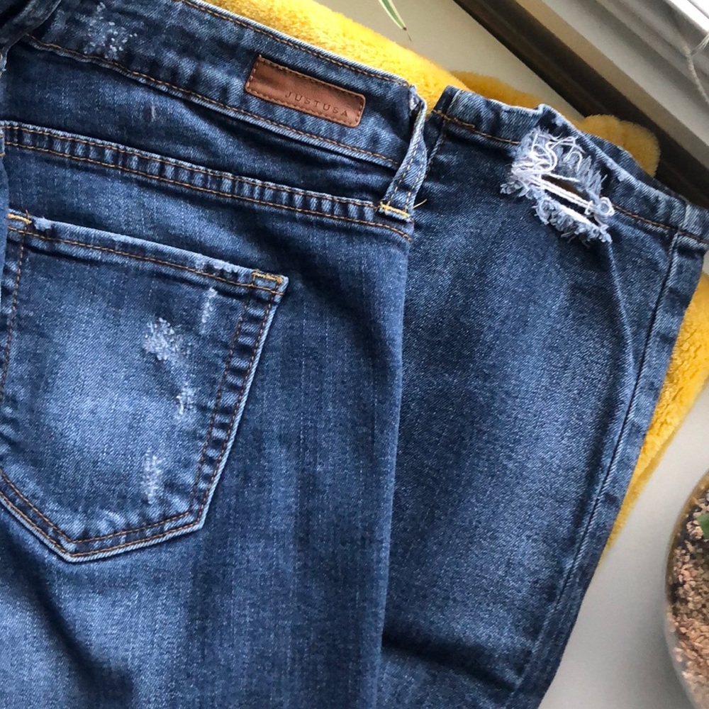 Skinny ankle jeans!
